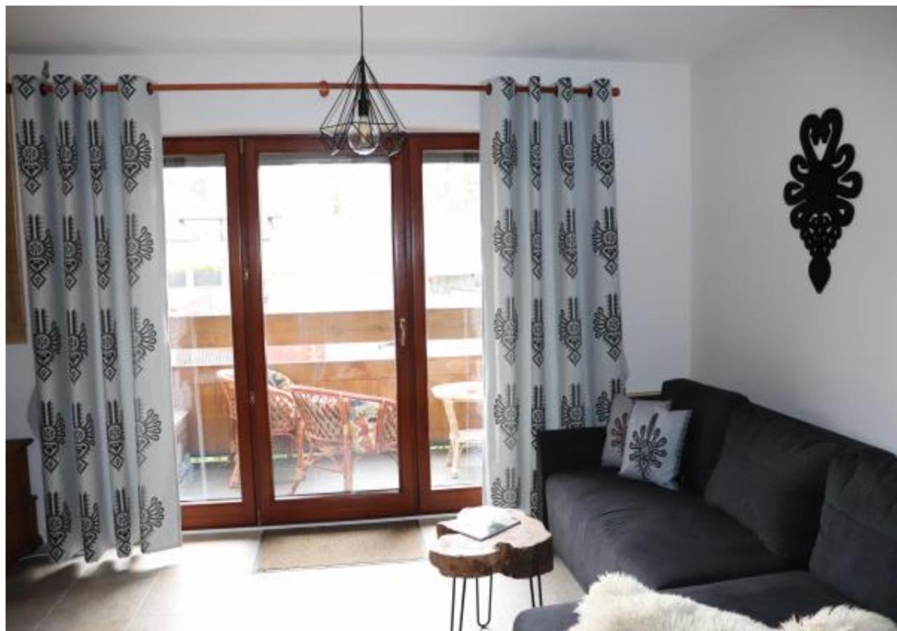 Apartament Z Basenem コシチェリスコ エクステリア 写真